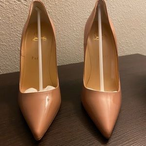 New Christian Louboutin Shoes size 9 color nude. Authentic shoes with dust bag.